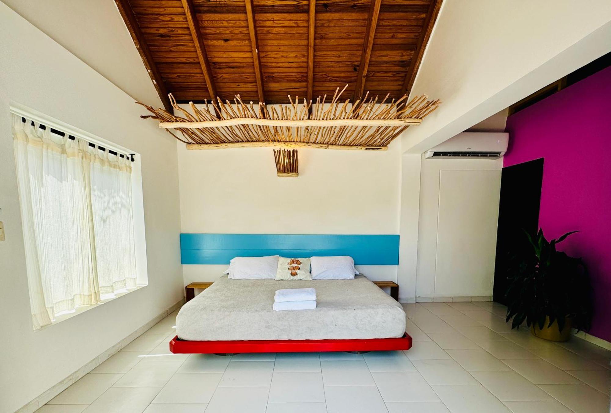 Coco House By Be Happy Bed & Breakfast San Andrés Exterior photo